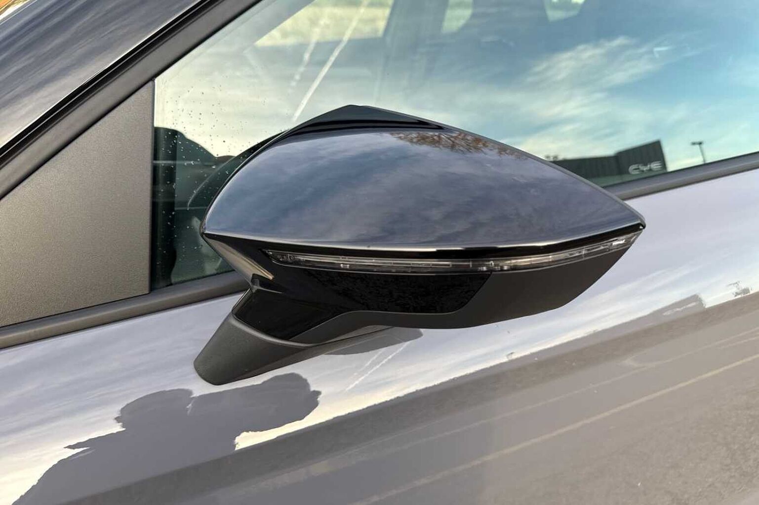 SEAT Arona 1.0 TSI 115 FR Black Edition 5dr