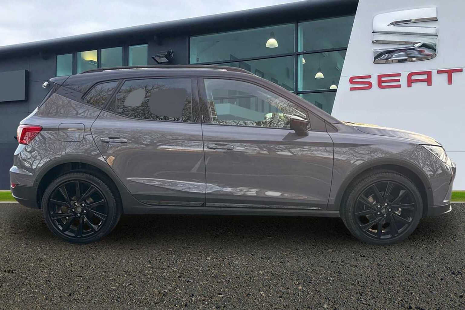 SEAT Arona 1.0 TSI 115 FR Black Edition 5dr