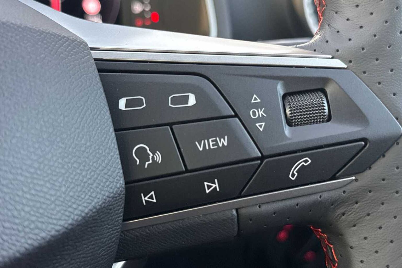 SEAT Arona 1.0 TSI 115 FR Black Edition 5dr