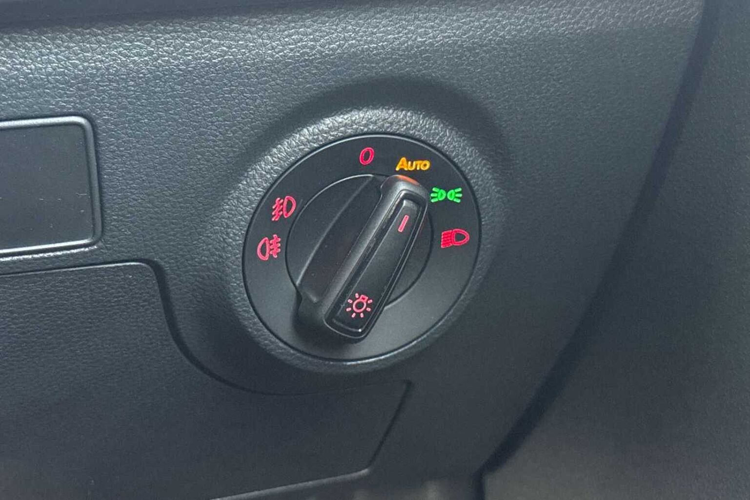 SEAT Arona 1.0 TSI 115 FR Black Edition 5dr