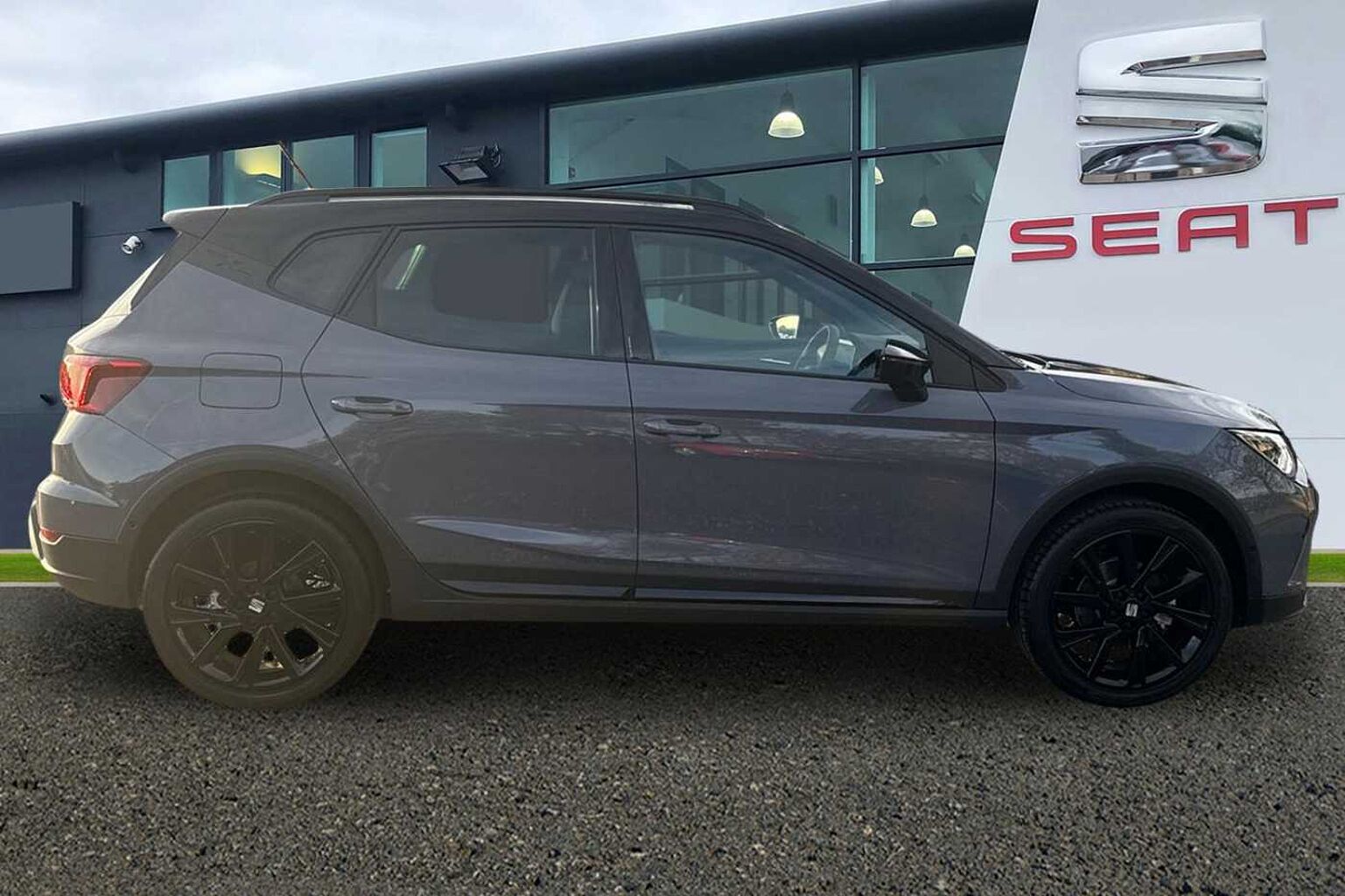 SEAT Arona 1.0 TSI 115 FR Black Edition 5dr