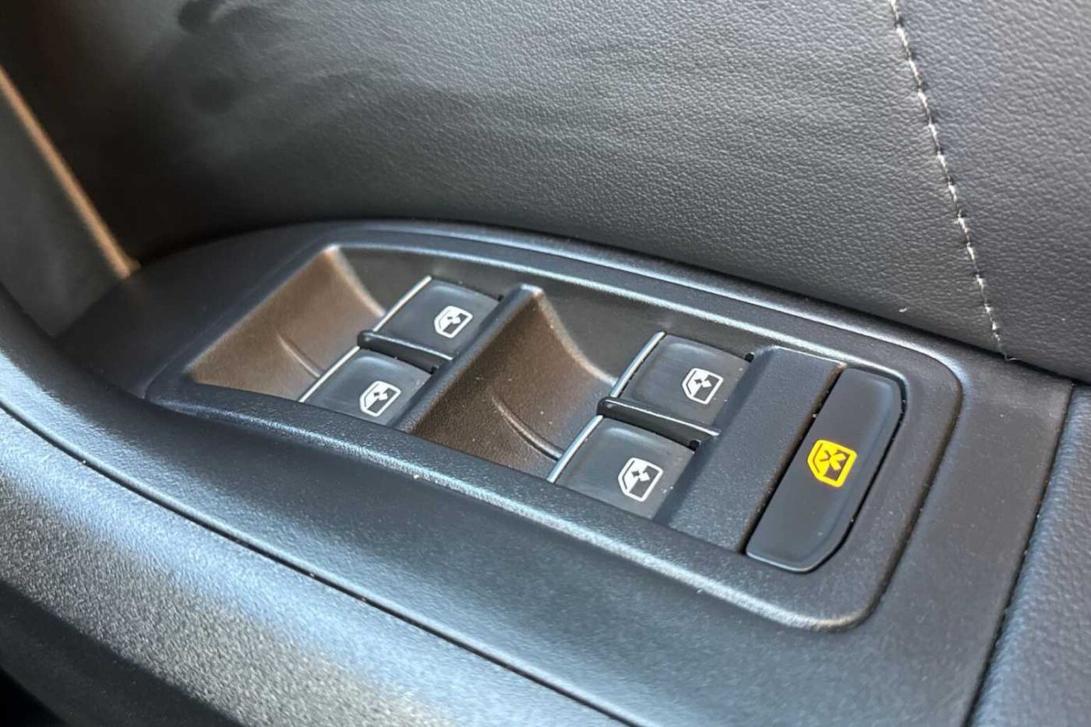 SEAT Ateca 1.5 TSI EVO FR Sport 5dr DSG