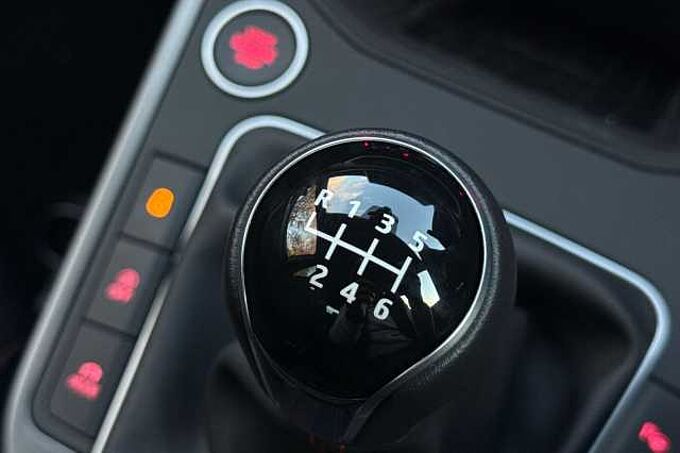 SEAT Arona 1.0 TSI 115 FR Black Edition 5dr