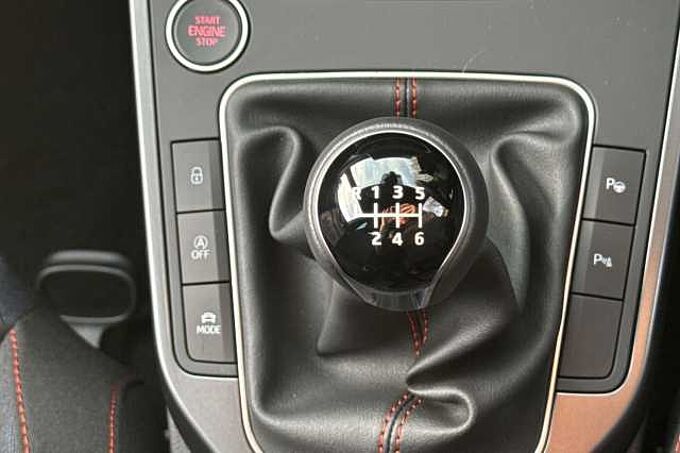 SEAT Arona 1.0 TSI 115 FR Black Edition 5dr