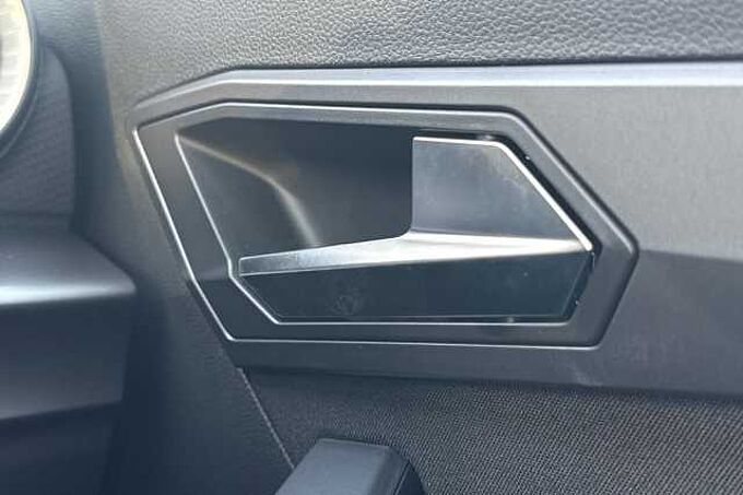 SEAT Arona 1.0 TSI 115 FR Black Edition 5dr