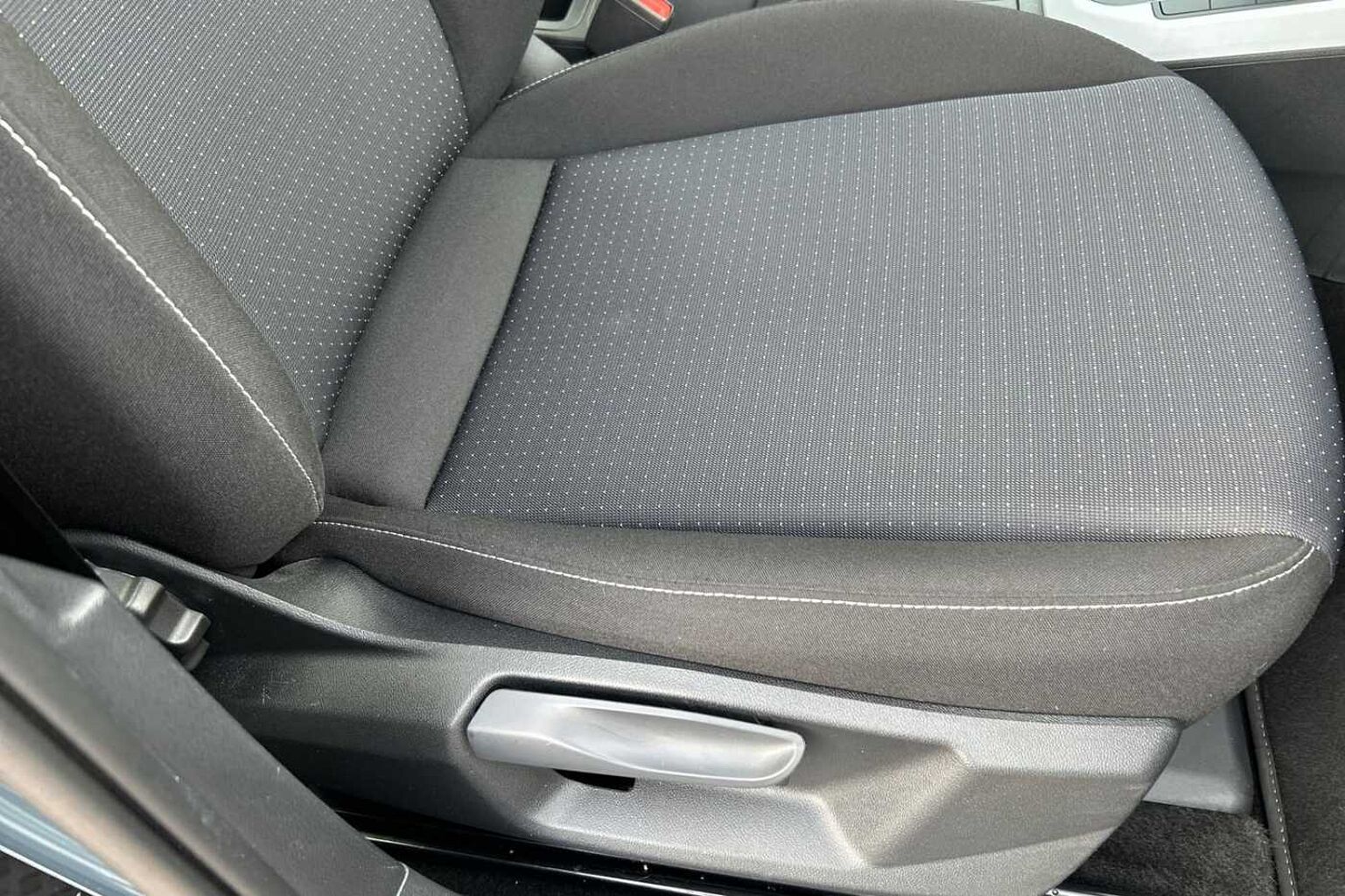 SEAT Arona SE Technology