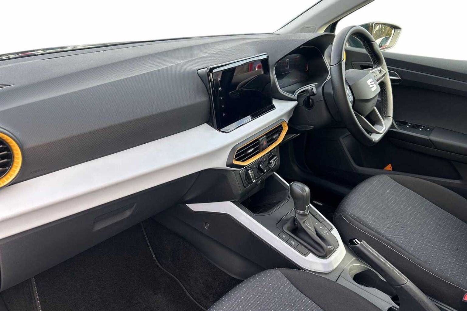 SEAT Arona SE Technology