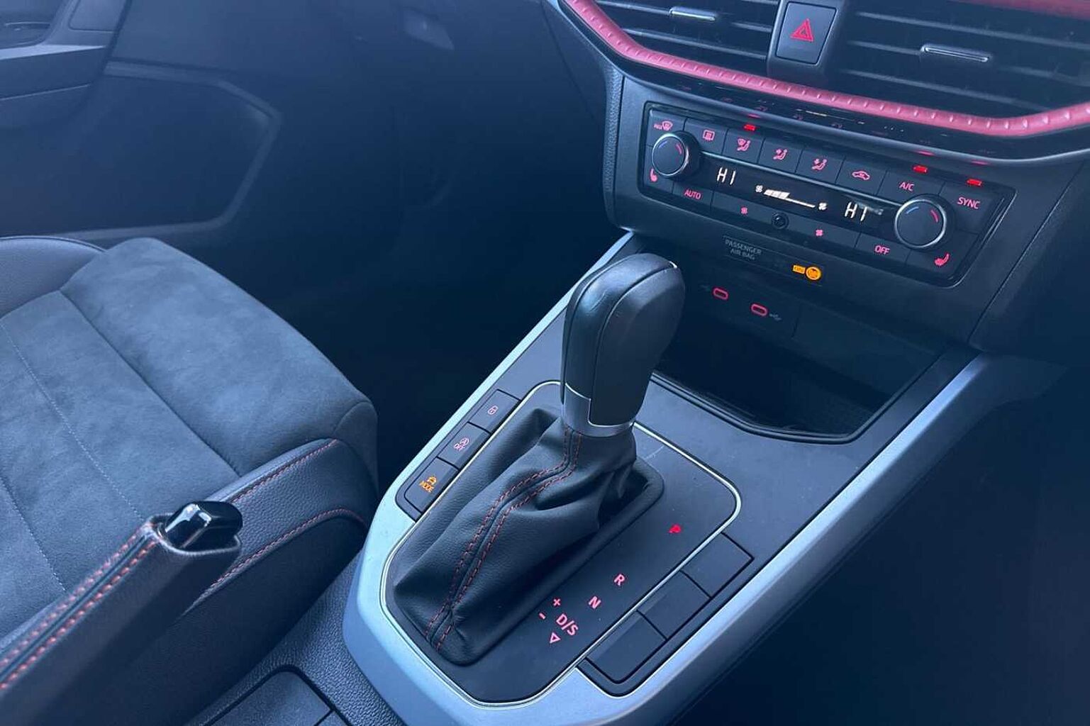 SEAT Arona 1.0 TSI 110 FR Sport 5dr DSG