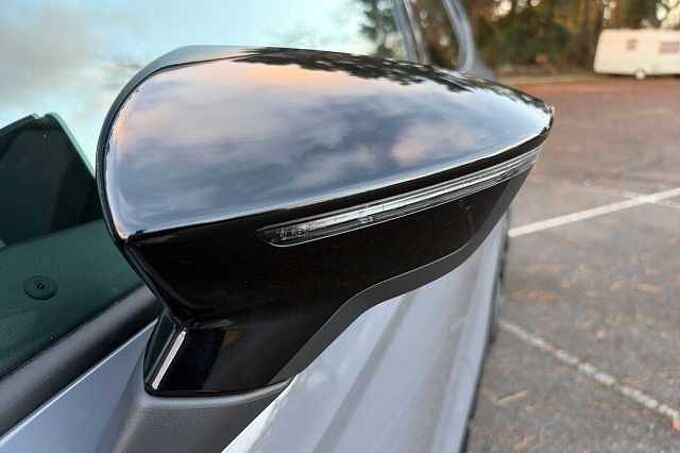 SEAT Arona 1.0 TSI 115 FR Black Edition 5dr